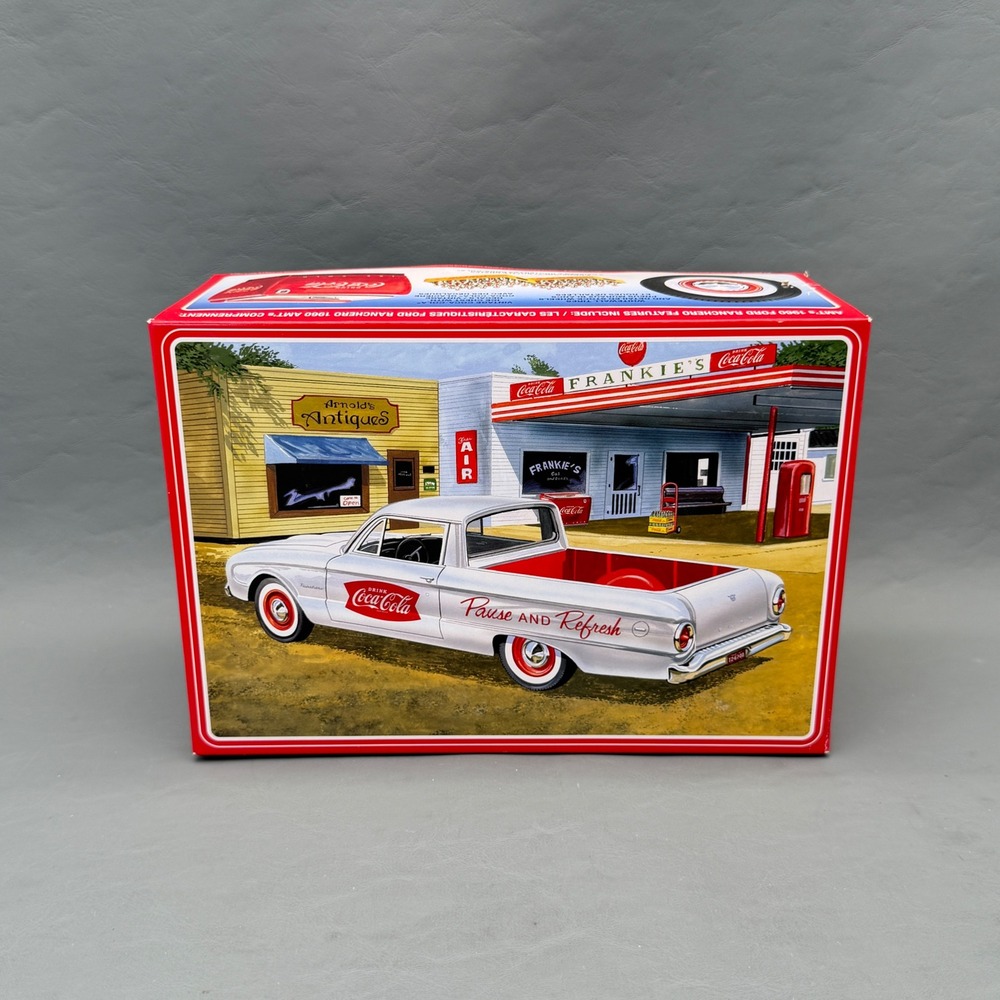 Coca Cola '60 Ford Ranchero AMT 1:25 Plastic Model Kit 99% CIB - Picture 5 of 12